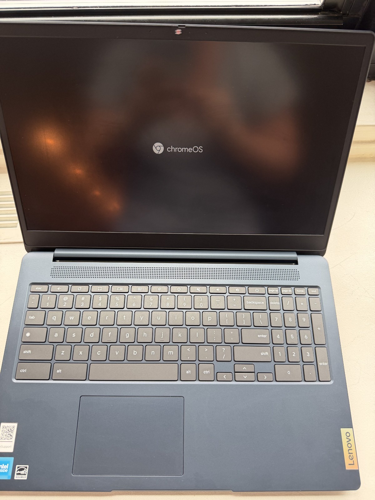Lenovo IdeaPad 3 Chromebook 15.6″ Celeron N4500 8GB 64GB | Charger Incl