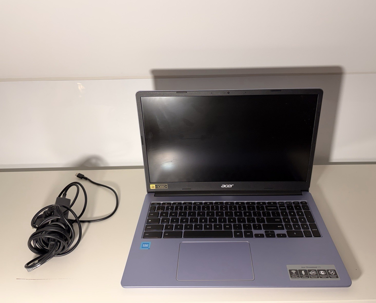 Acer Chromebook 15 15.6″ FHD Celeron N4500 4GB 32GB eMMC Purple Charger