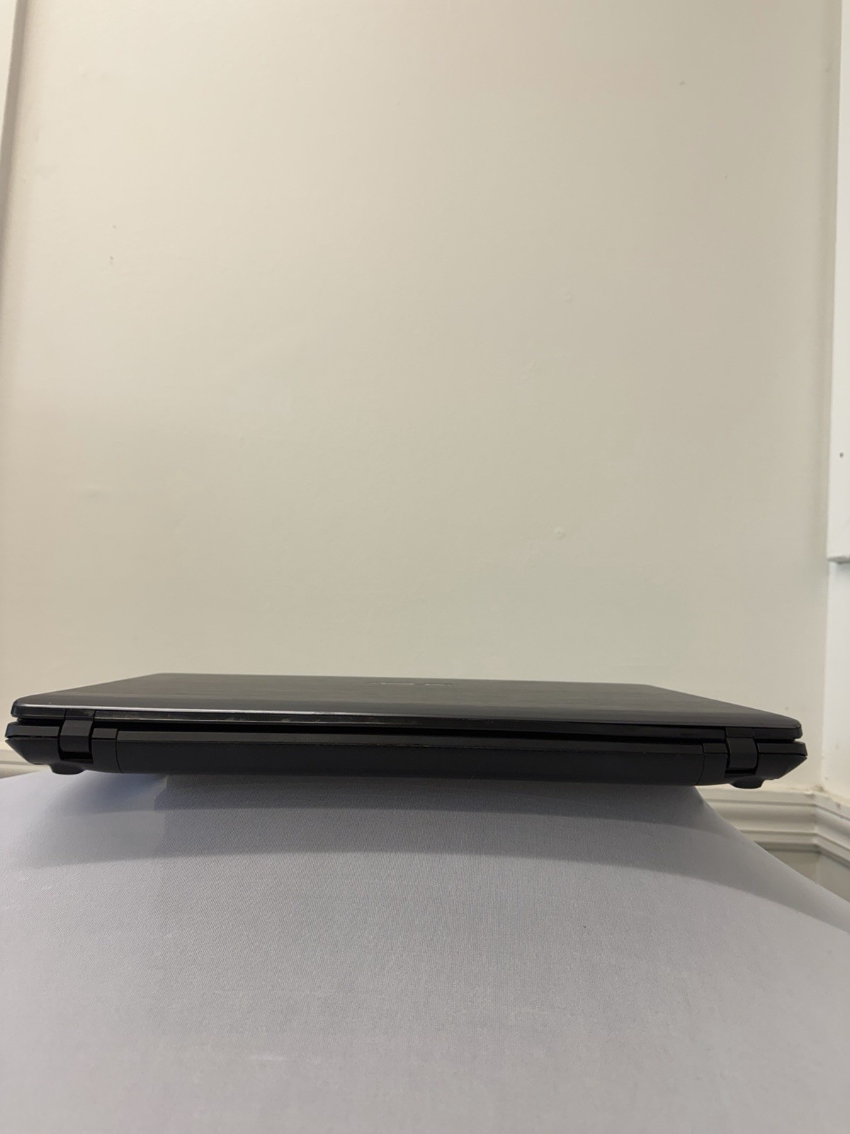 Asus K55A Laptop – Screen Has Vertical Lines – Intel i5-3210M – Read Des
