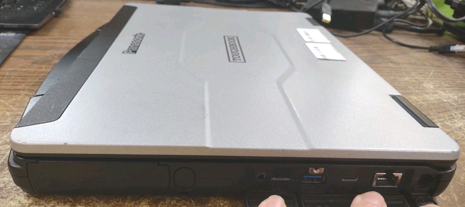 Panasonic Toughbook FZ-55 14″ W/ i5-8365U 16GB, 256GB. NON Touch!