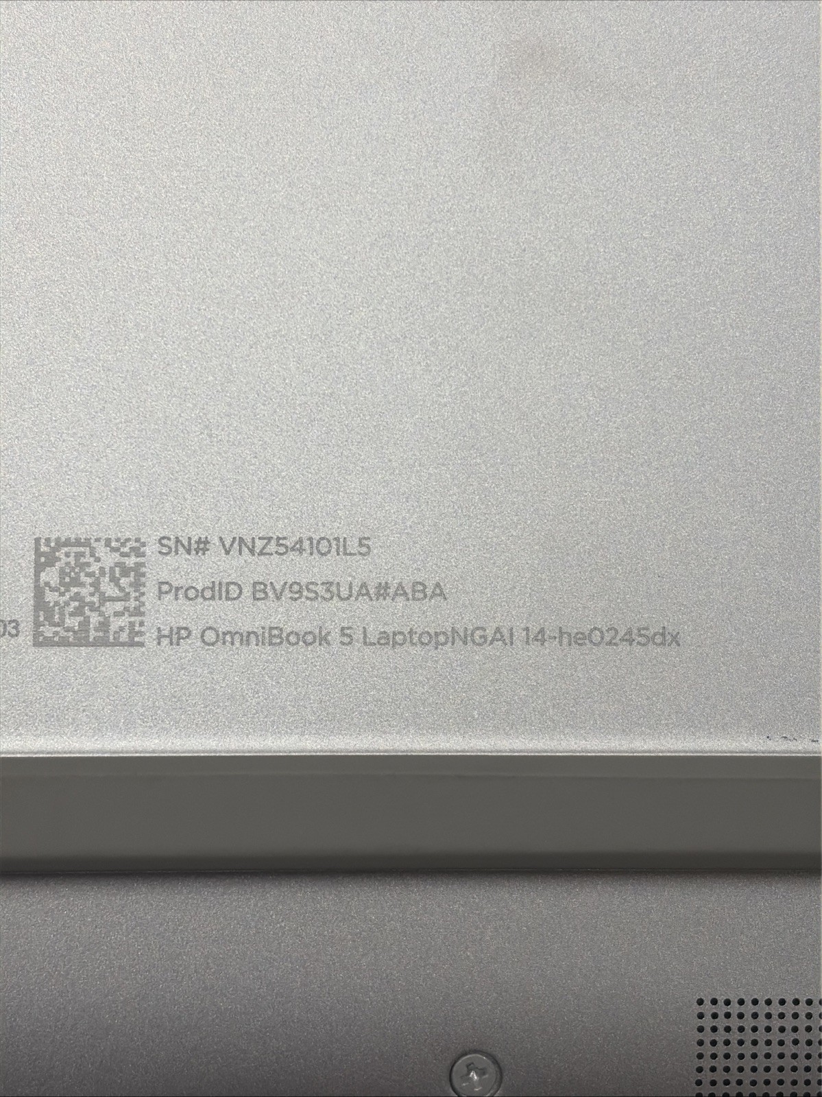 HP – OmniBook 5 – 14″ 2K OLED Touch-Screen Snapdragon X Plus 16GB Ram 512gb
