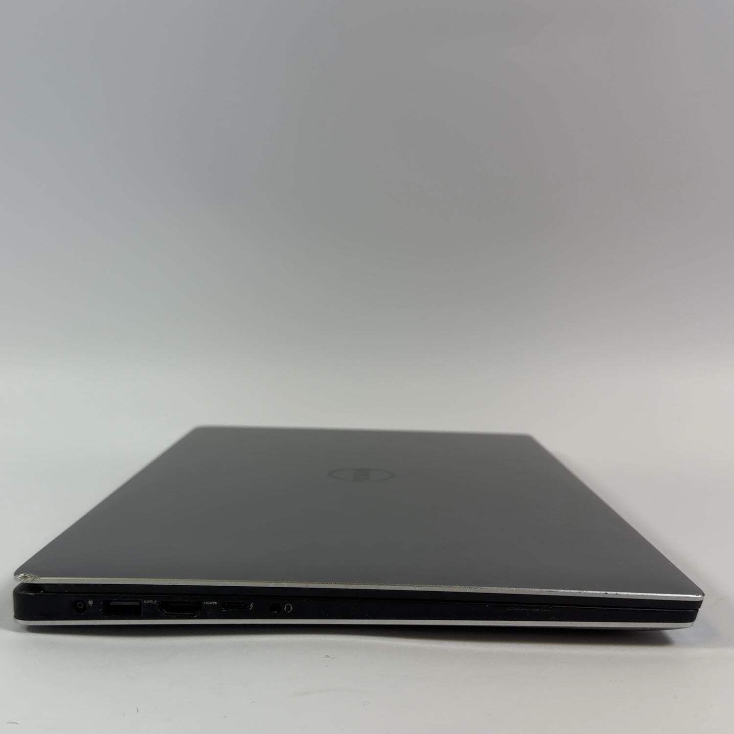 Dell xps 15 9950 15.6″ i7-6700HQ 2.6GHz 16GB RAM 512GB SSD