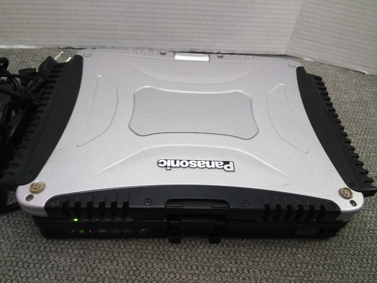Panasonic CF-19 TOUGHBOOK 10” MICROSOFT WINDOWS, XP TABLET (READ)