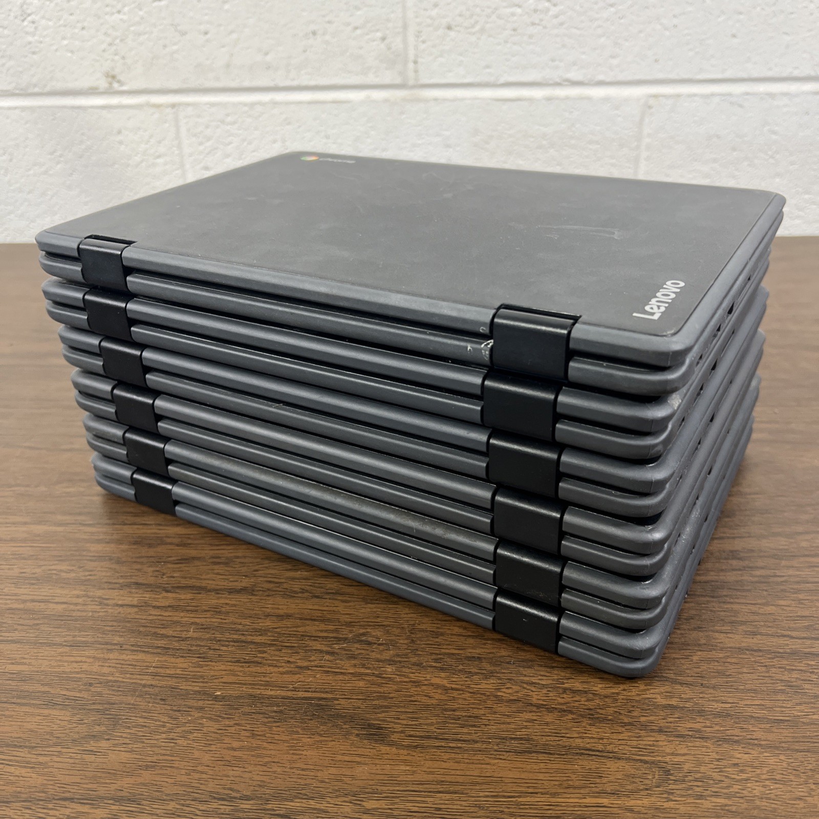 Lot of 6 Lenovo Chromebook 300e/N23 2 in 1 Touch (MT8173/MT8173C 4GB RAM – 32GB)