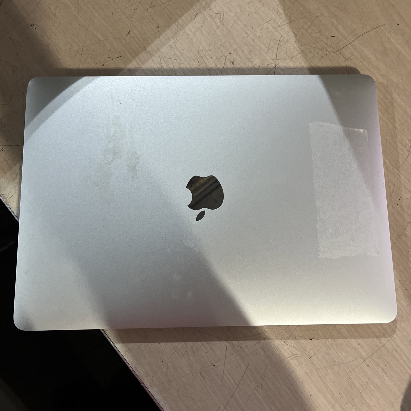 APPLE MACBOOK PRO 13″ 2020 4TB CORE I5-1038NG7 2.0GHZ 16GB RAM 512SSD