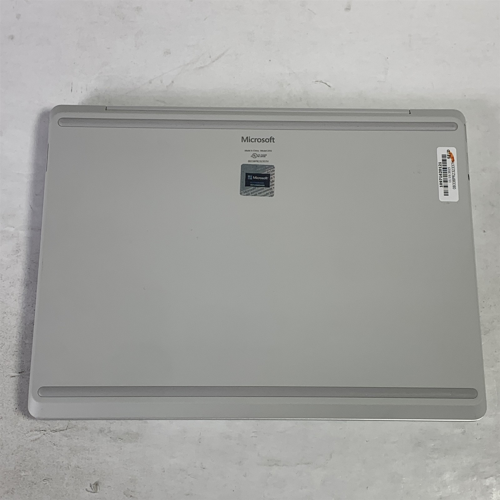 Microsoft Surface Laptop Go 2 12.4″ i5-1135G7 2.4GHz 16GB 256GB NVMe SSD – Win11