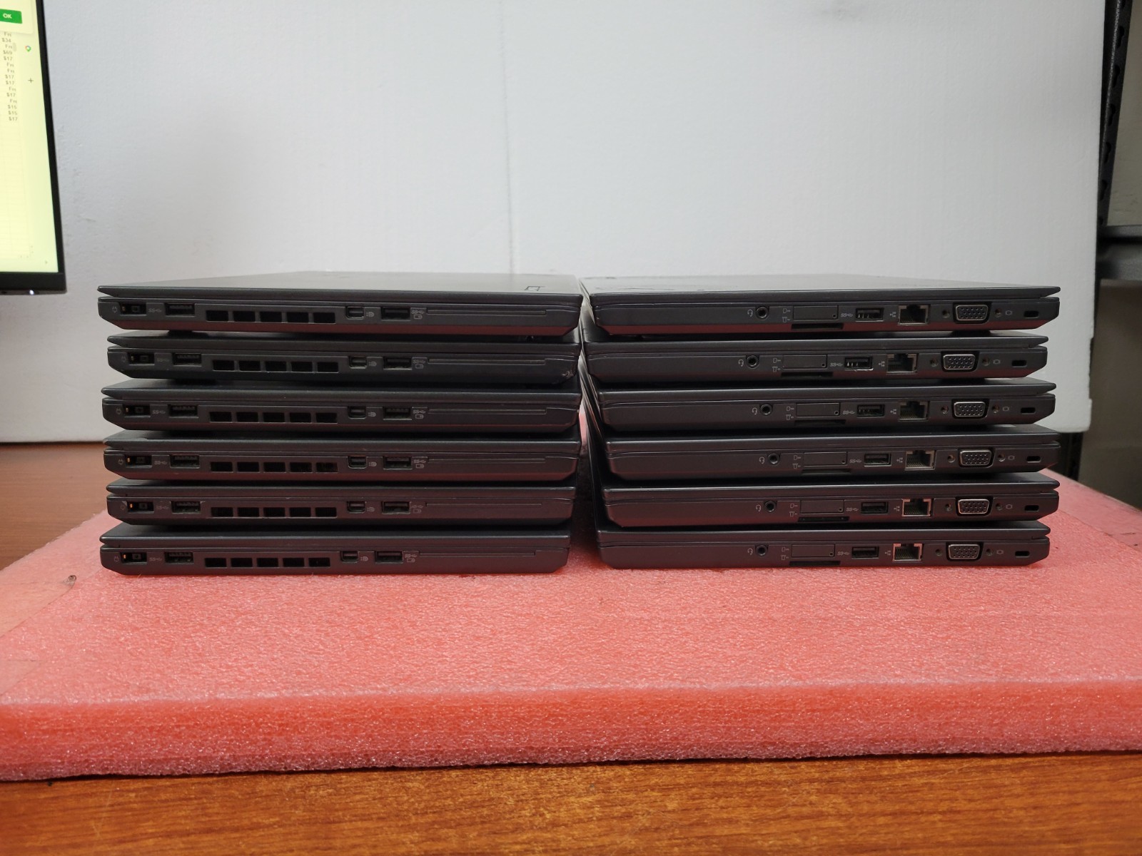 12x Lenovo ThinkPad T450s i5-5300U 4GB RAM No HD/OS *BIOS/Read* | C1085DS*