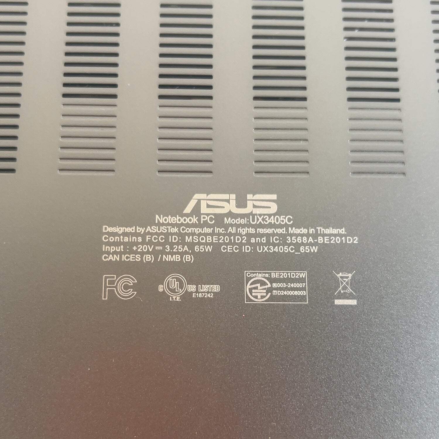Asus Zenbook 14 UX3405C 14″ Core Ultra 9 285H 2.9GHz 32GB RAM 1TB SSD
