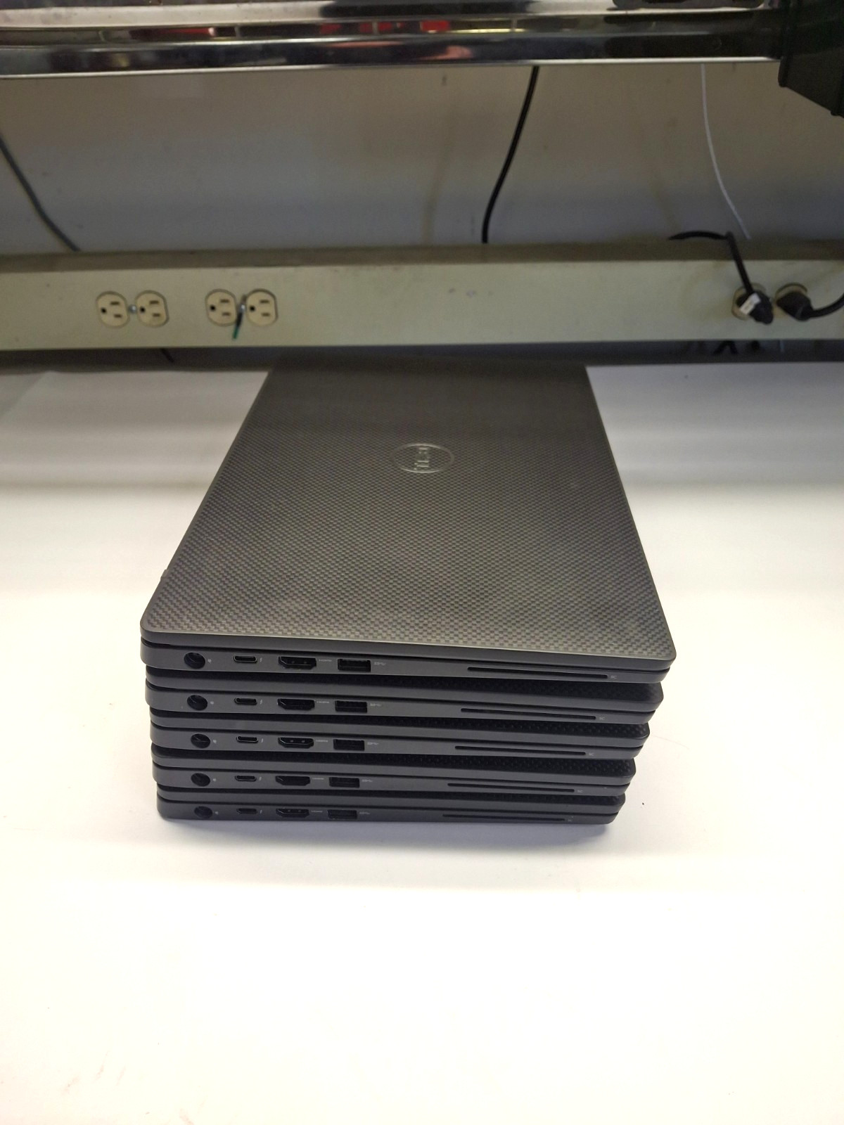Lot of 5 Dell Latitude 7400 i7-8665U 8GB RAM Wifi Bluetooth WC No Drive No AC