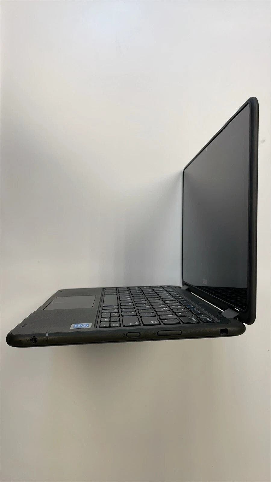 Dell Latitude 11 3190 2-in-1 Intel N5030 8GB 128GB SSD. Windows 10