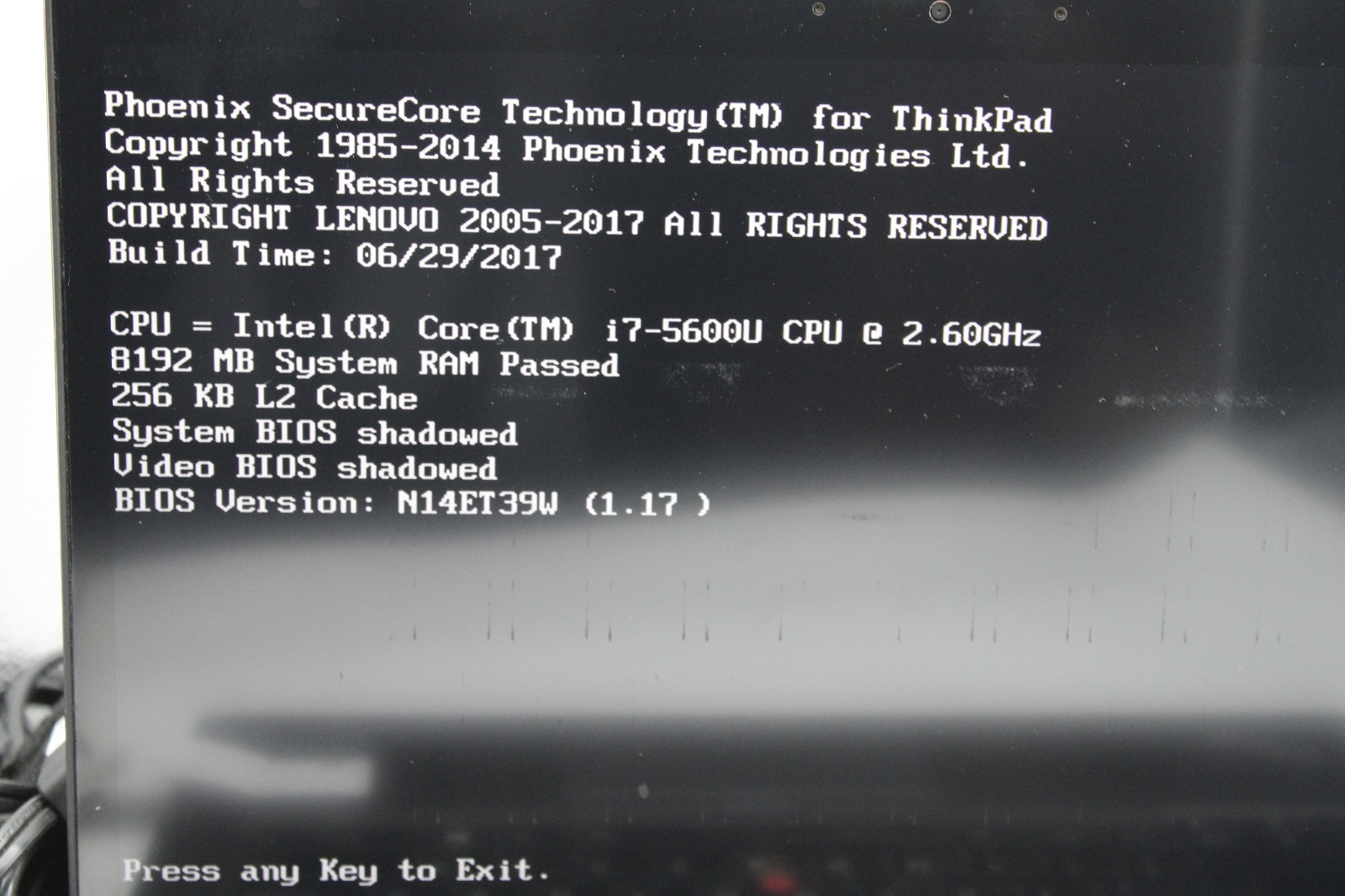 Lenovo ThinkPad X1 Carbon Gen 3 Touch i7-5600U @ 2.6 GHz 8GB RAM 128GB SSD No OS