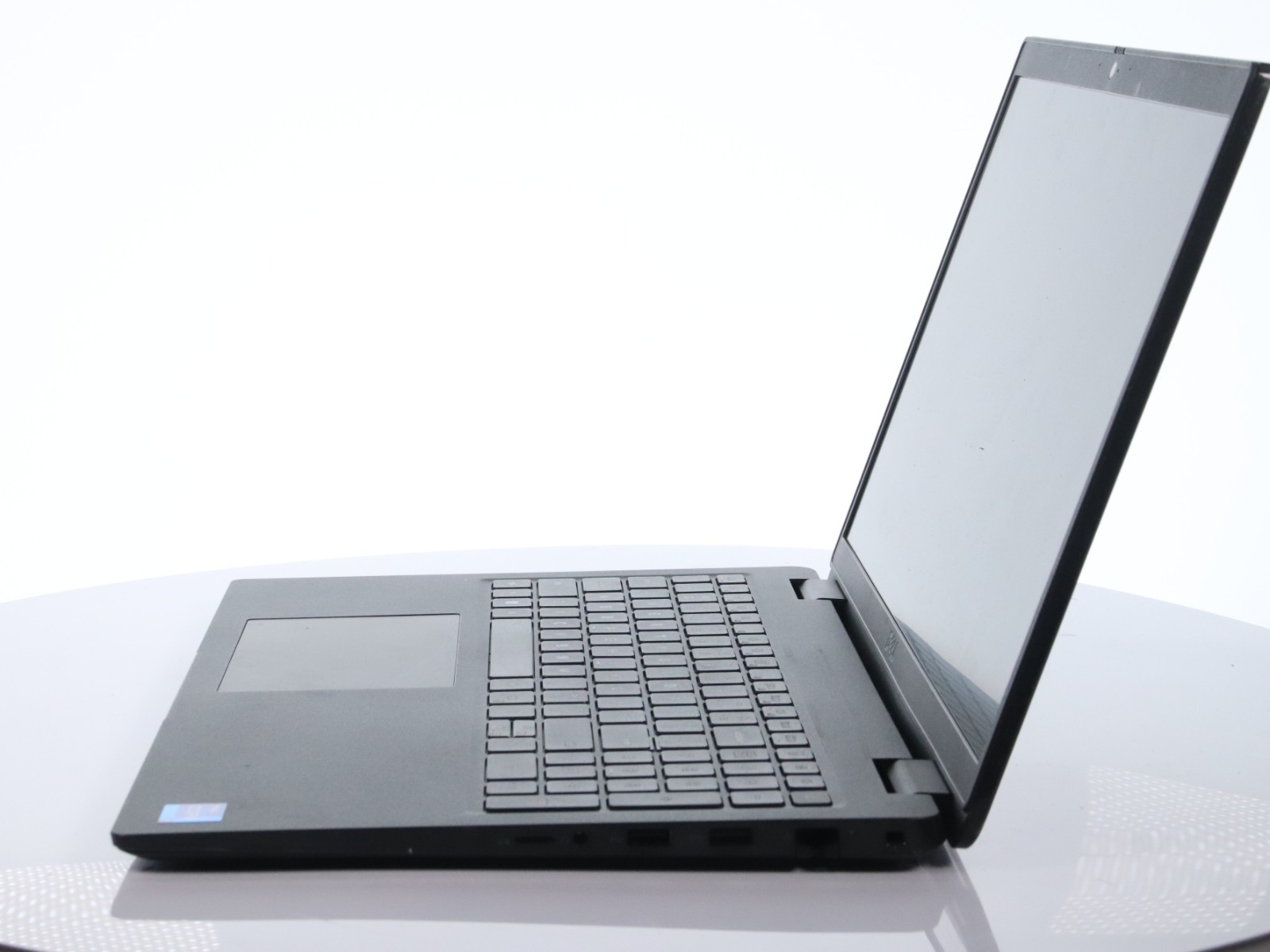 Dell Latitude 3520 Core i7-1165G7 8GB RAM 256GB SSD Win11Pro