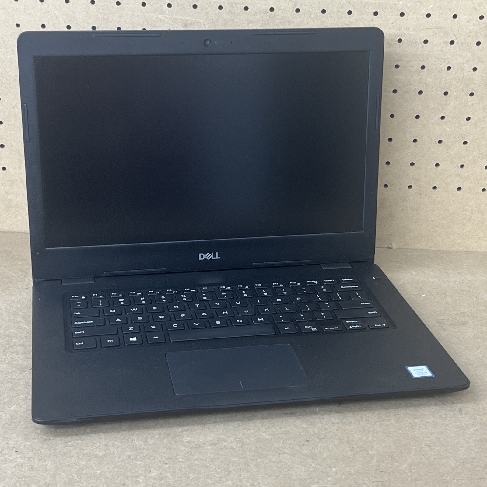 Dell Latitude 3490 i5-8250U 1.6GHz 8GB Ram 256GB SSD – Good *Low Battery*