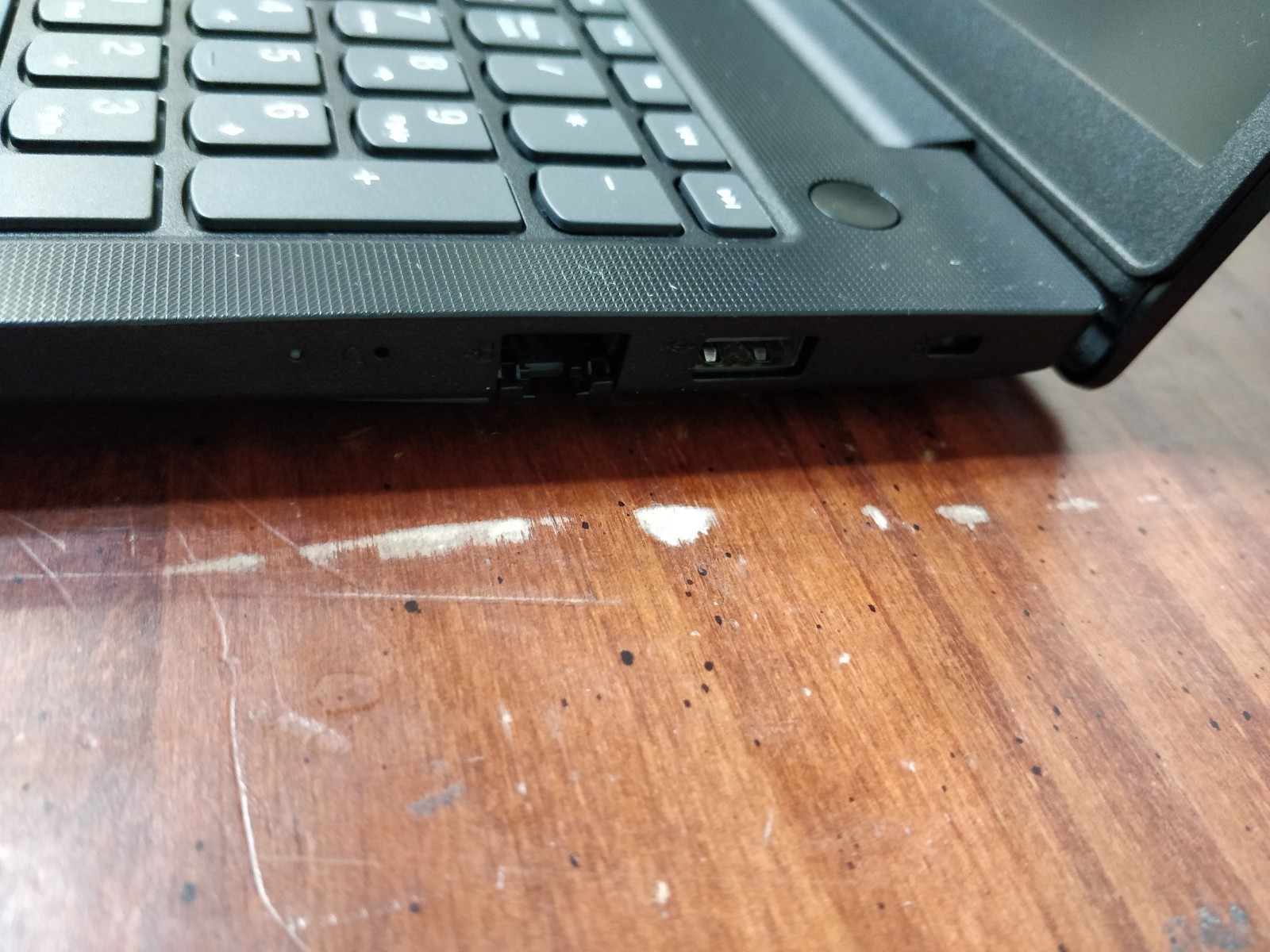 LENOVO LENOVO V15 G4 ABP AMD RYZEN 5 5500U@2.10GHz 8GB RAM NO DRIVE PART 8580