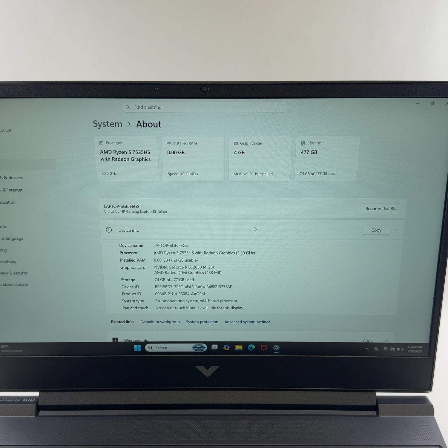 HP Victus 15-FB1013DX 15.6″ Ryzen 5 7535HS 3.3 GHz 8GB RAM 500GB SSD RTX 2050