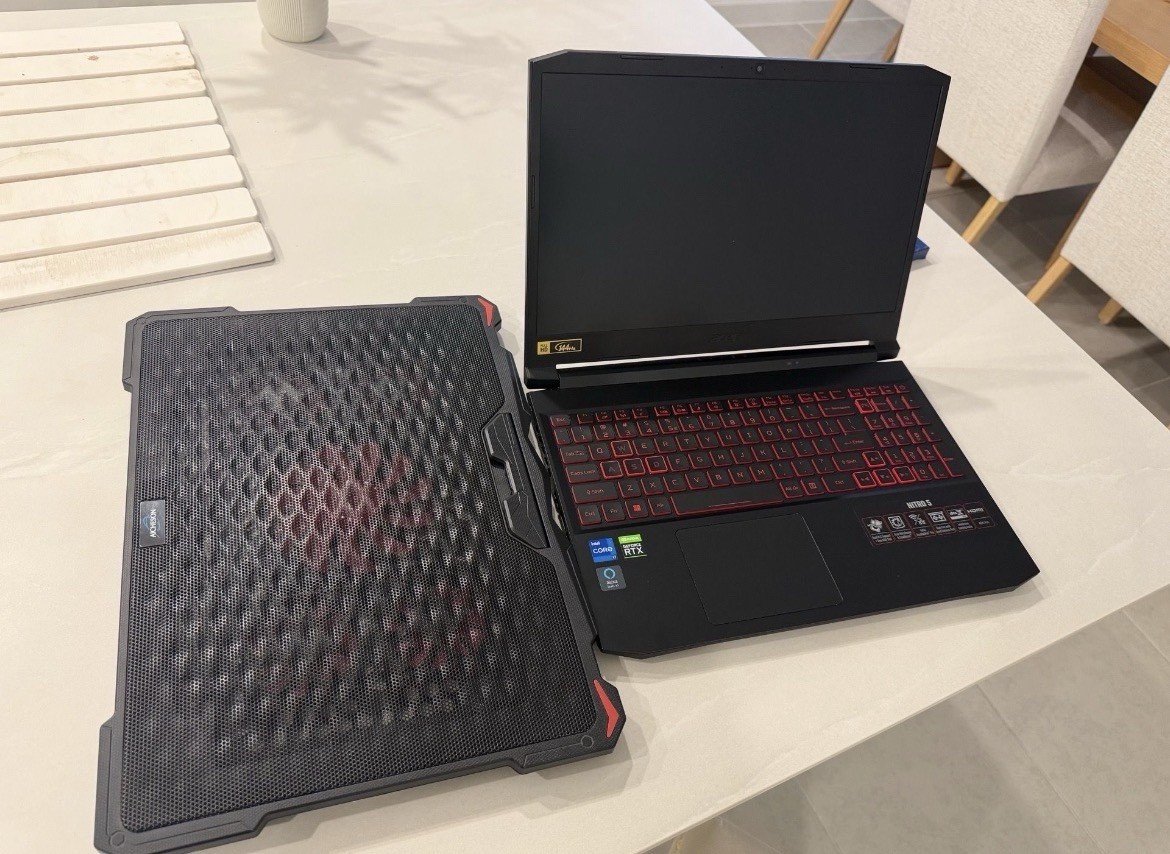 Acer Nitro AN515-57 15.6″ i7-11800H 32GB RTX 3050 Ti 477GB SSD W11