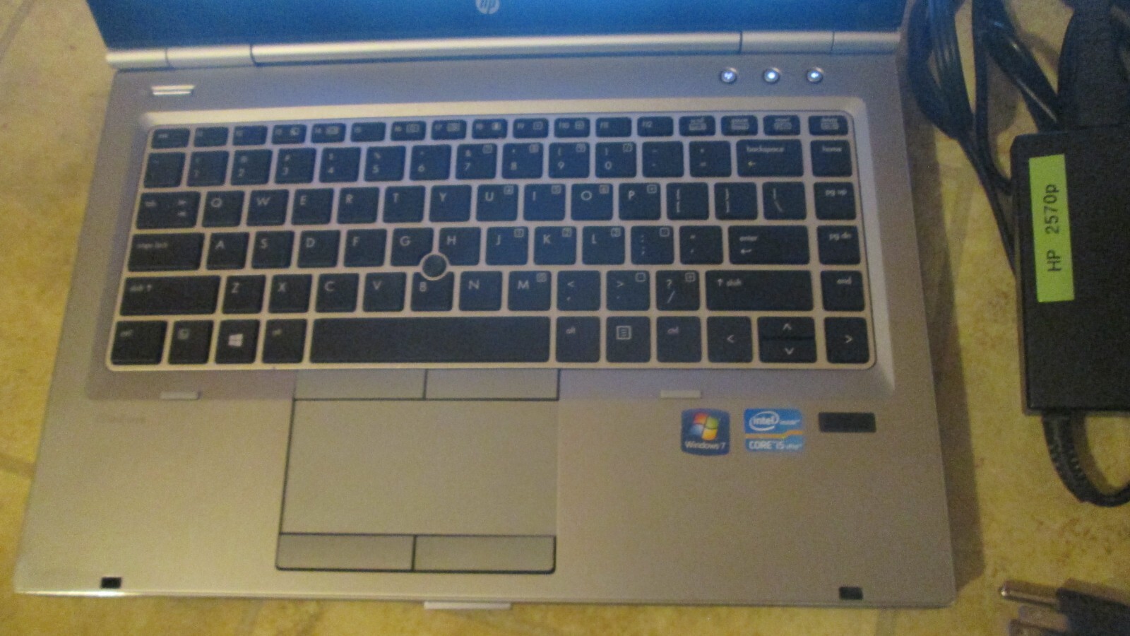 HP ELITEBOOK 8470p 14″ Core i5-3230M 2.60GHz/ 8GB /160GB SSD /OS Zorin