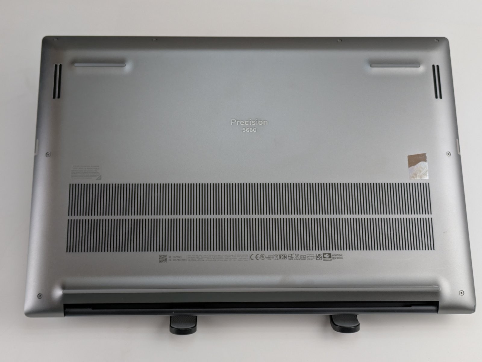 Dell Precision 5680 16″ i7-13800H 32GB RAM 512GB SSD RTX 2000 WUXGA W11P