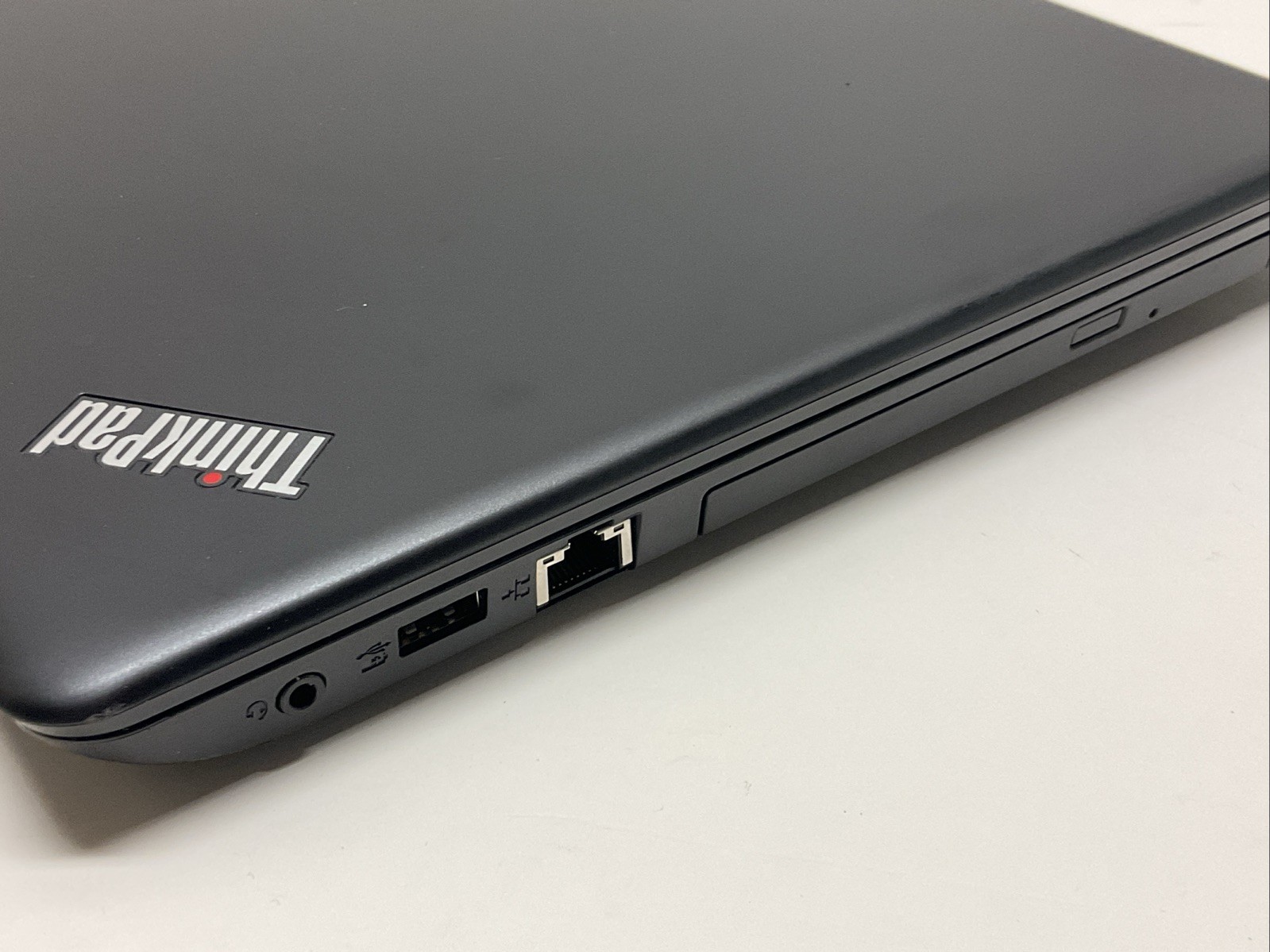 Lenovo ThinkPad E570 CPU i7, 8GB RAM, SSD 256GB, HDD 500GB, 950M 2GB, Win 11 Pro