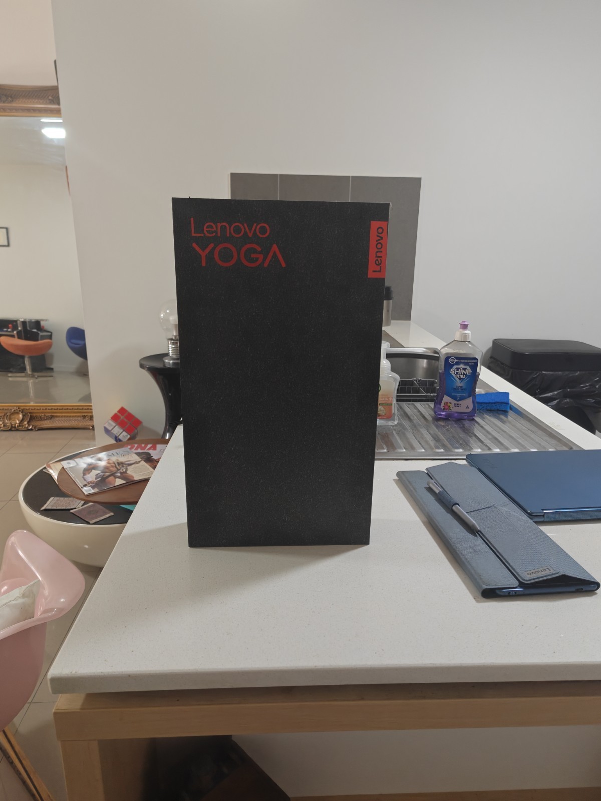 Lenovo Yoga Book 9i 13IRU8 Dual 13.3″ 2.8K OLED Touch i5-1335U 16GB 512GB Boxed