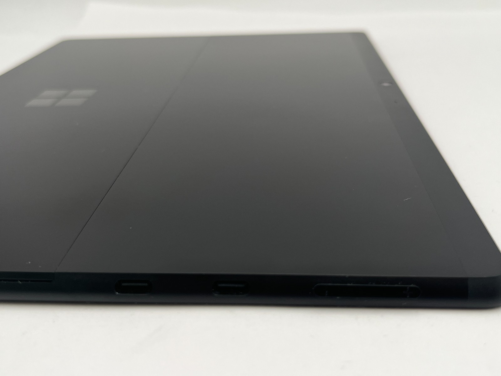 MICROSOFT SURFACE PRO X 13″ SQ1@3.0GHz 8GB RAM 256GB SSD WIN 11 PRO (A GRADE )