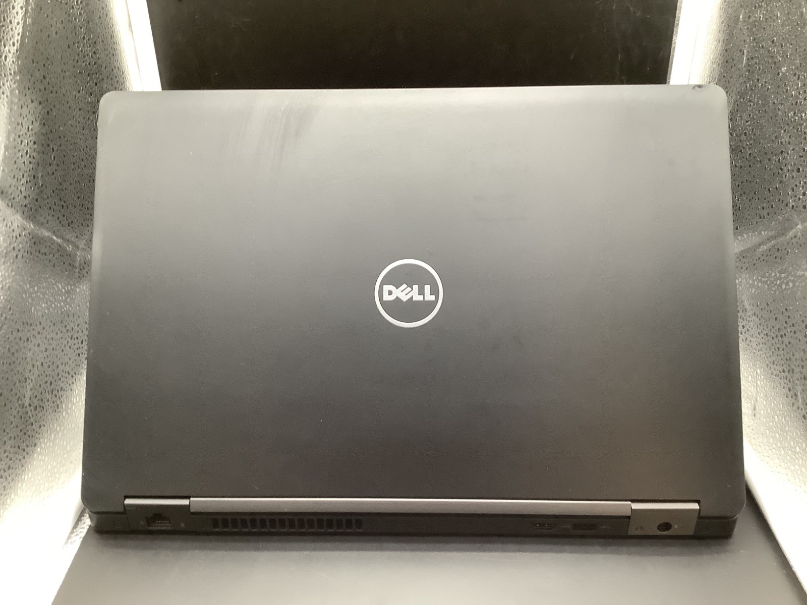 Dell Latitude 5580 Intel i7-7820HQ @ 2.9GHz 8GB RAM 250GB SSD Windows 11 Pro