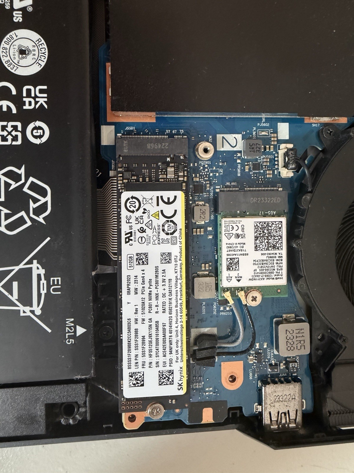 Lenovo Legion Pro 5 16IRX8 4060 16gb Ram Intel I7 13th Gen 1.5TB SSD