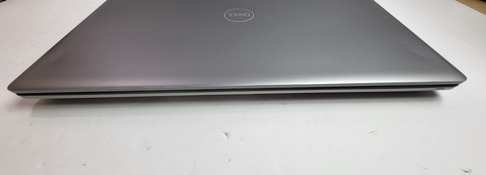 DELL PRECISION 7760 i7-11850H 32GB RAM 256gb SSD RTX 3000 11 Pro