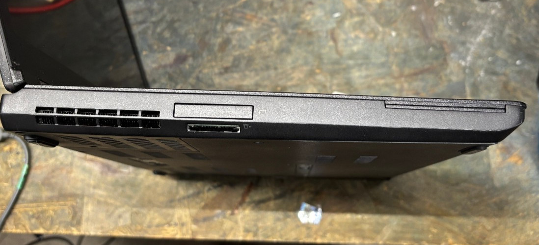 Lenovo ThinkPad P50 Core i7-6820HQ 32GB RAM 512GB NVME Quadro M2000M