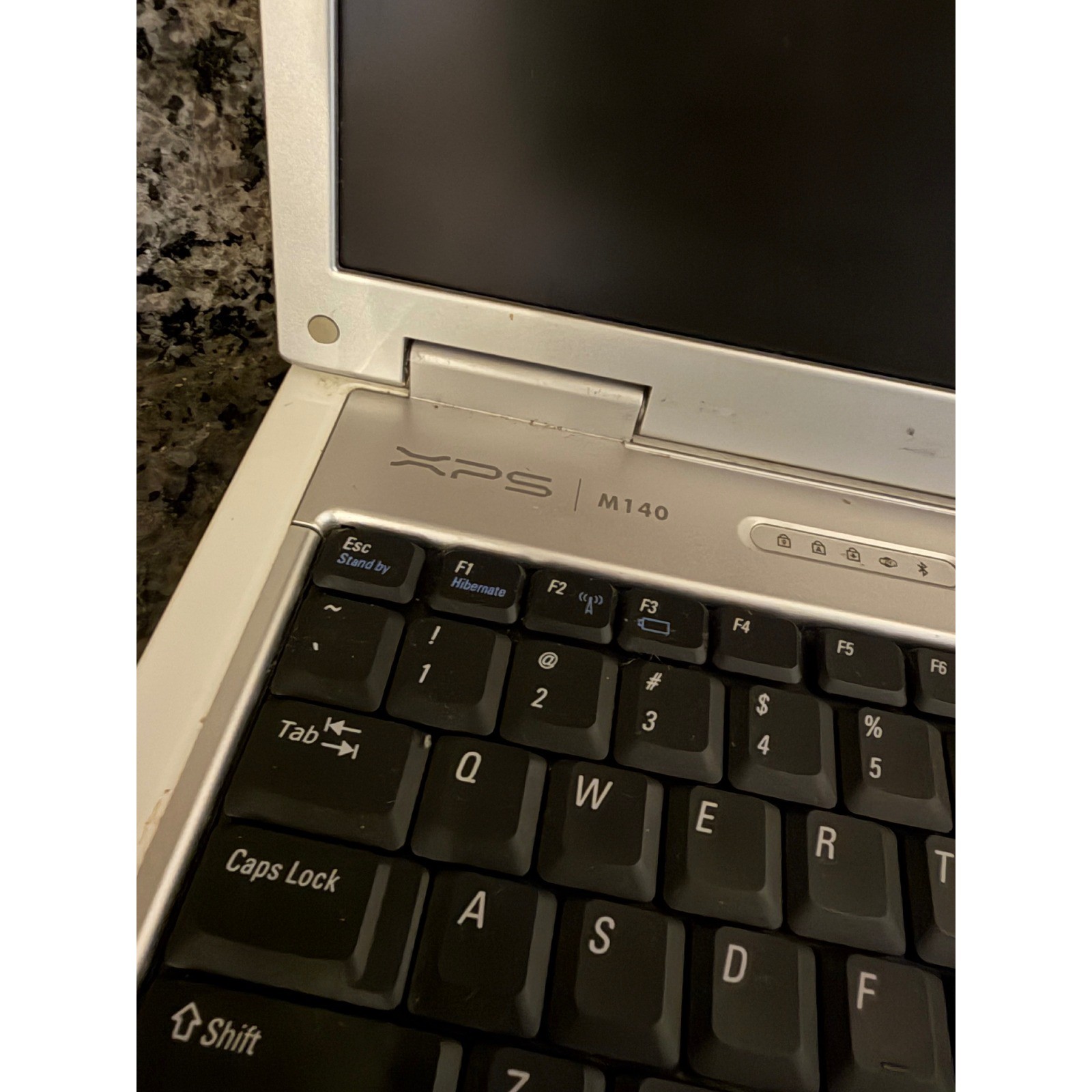 Dell XPS M140 Laptop Intel Pentium M Silver Windows XP For Parts Untested