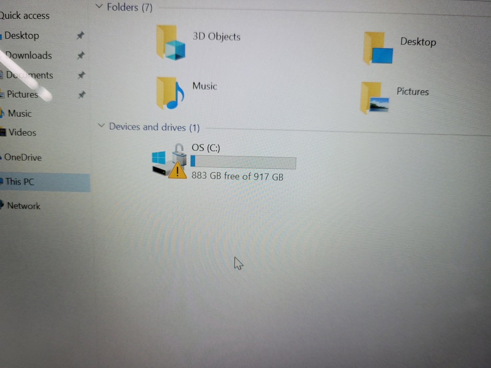Dell Inspiron 13 5000 Series 2-In-1 13.3 inch – 8GB ram, 1TB HDD – Bad Battery