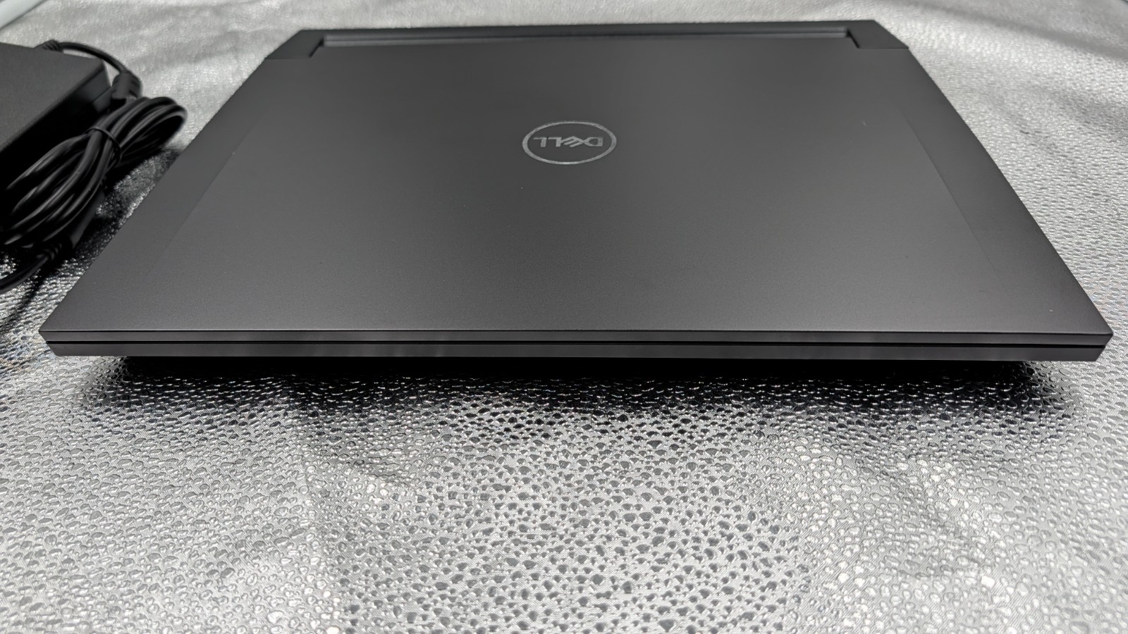 Dell G16 7630 16″ QHD+ 240Hz i9-13900HX RTX 4070 32GB RAM 1TB SSD