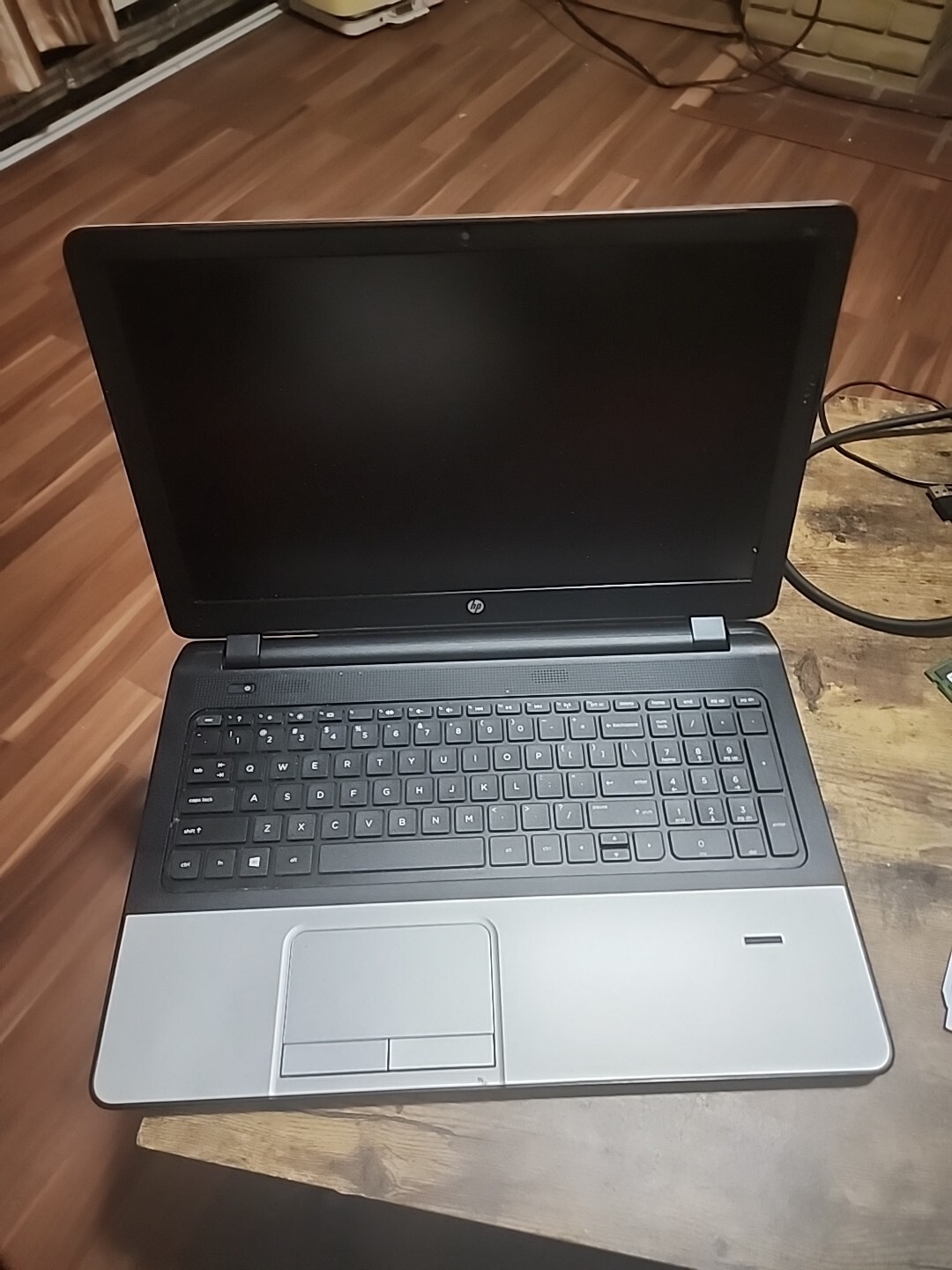 HP 350 G1 15.6” / Intel Core i5-4005U @ (Untested) Selling As Is For Parts