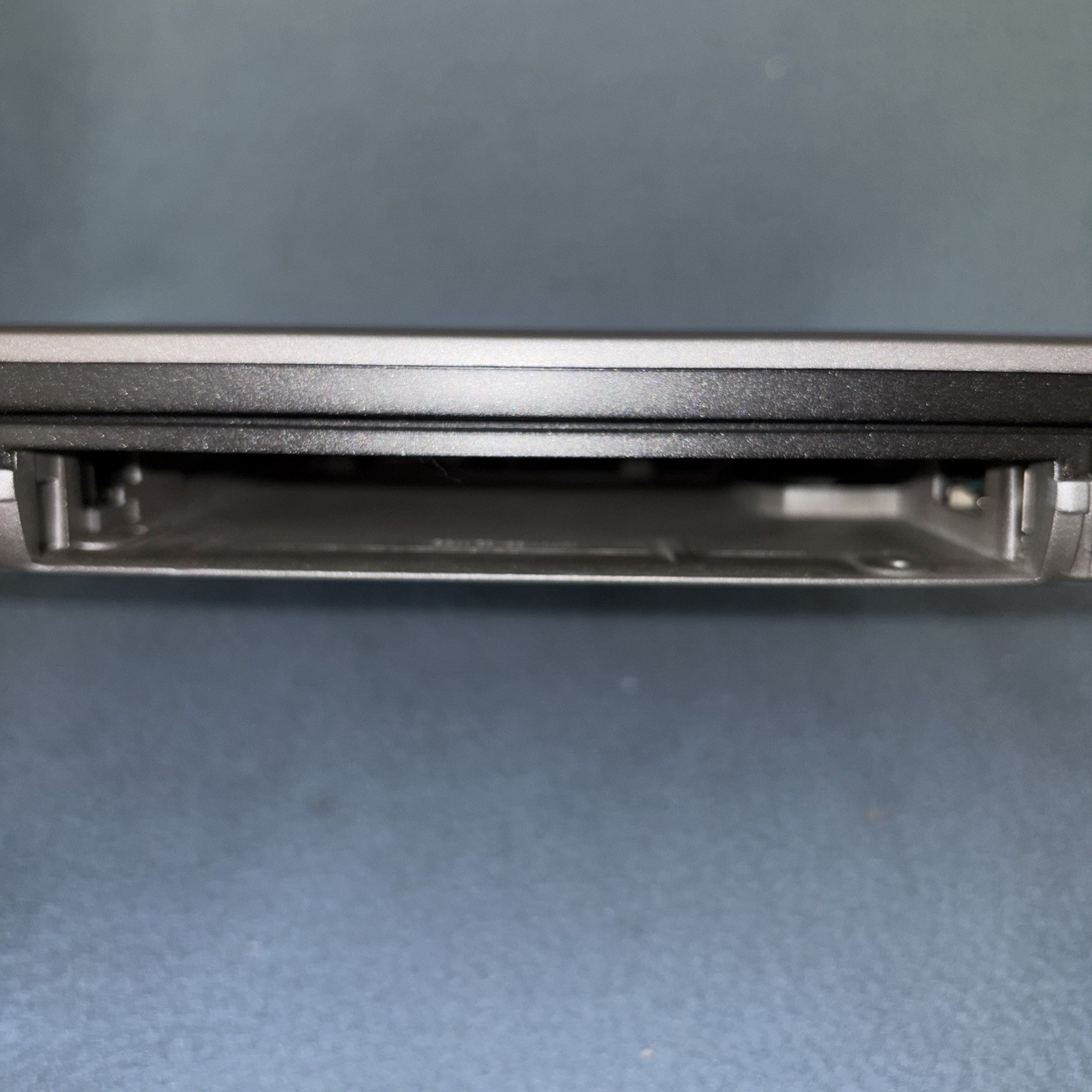 Dell Latitude D630 Laptop Intel Core Windows XP Professional 2005 Untested PP18L