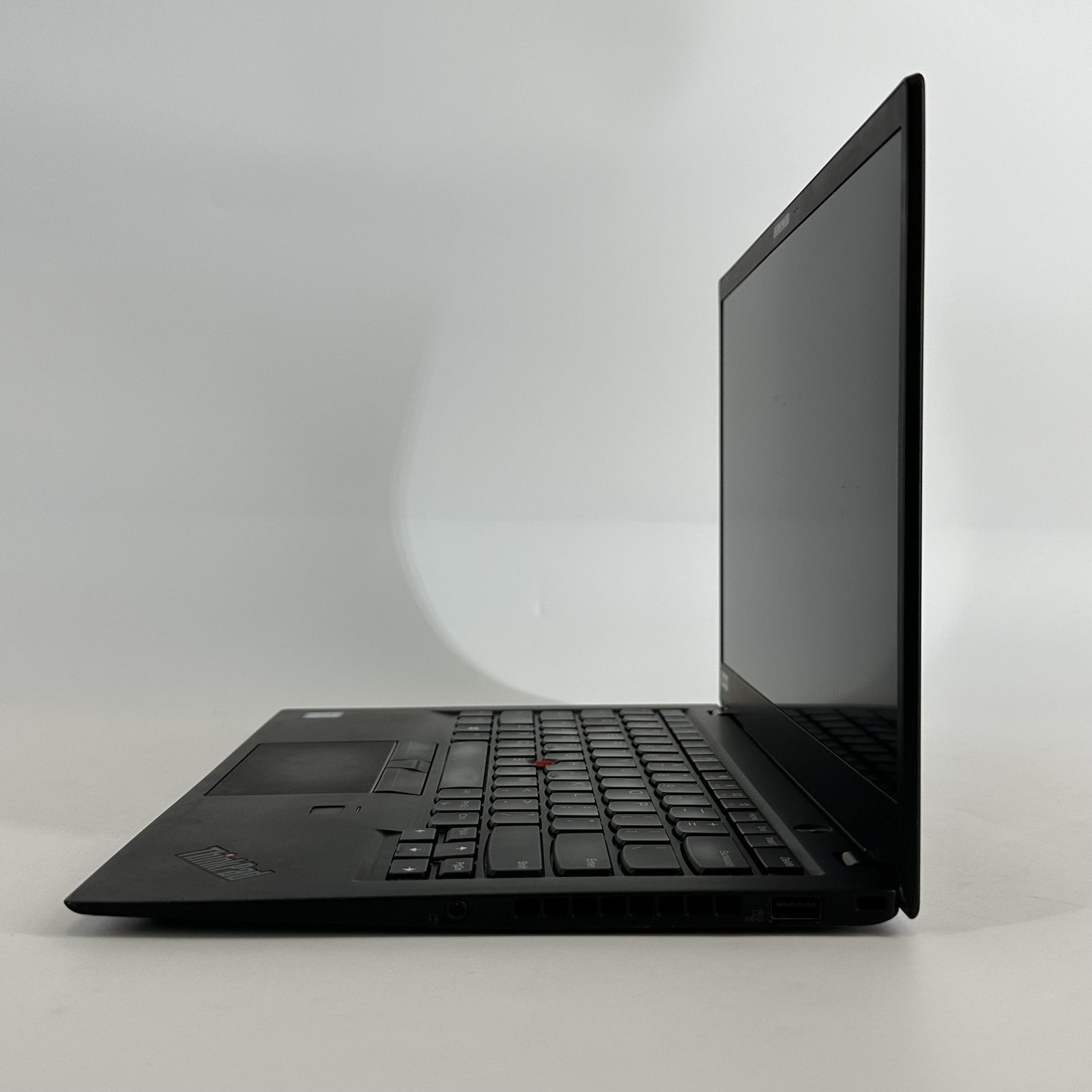 Lenovo ThinkPad X1 Carbon Gen 6 14 2K i7-8650U 1.90GHz 16GB 512GB SSD LCD Issue