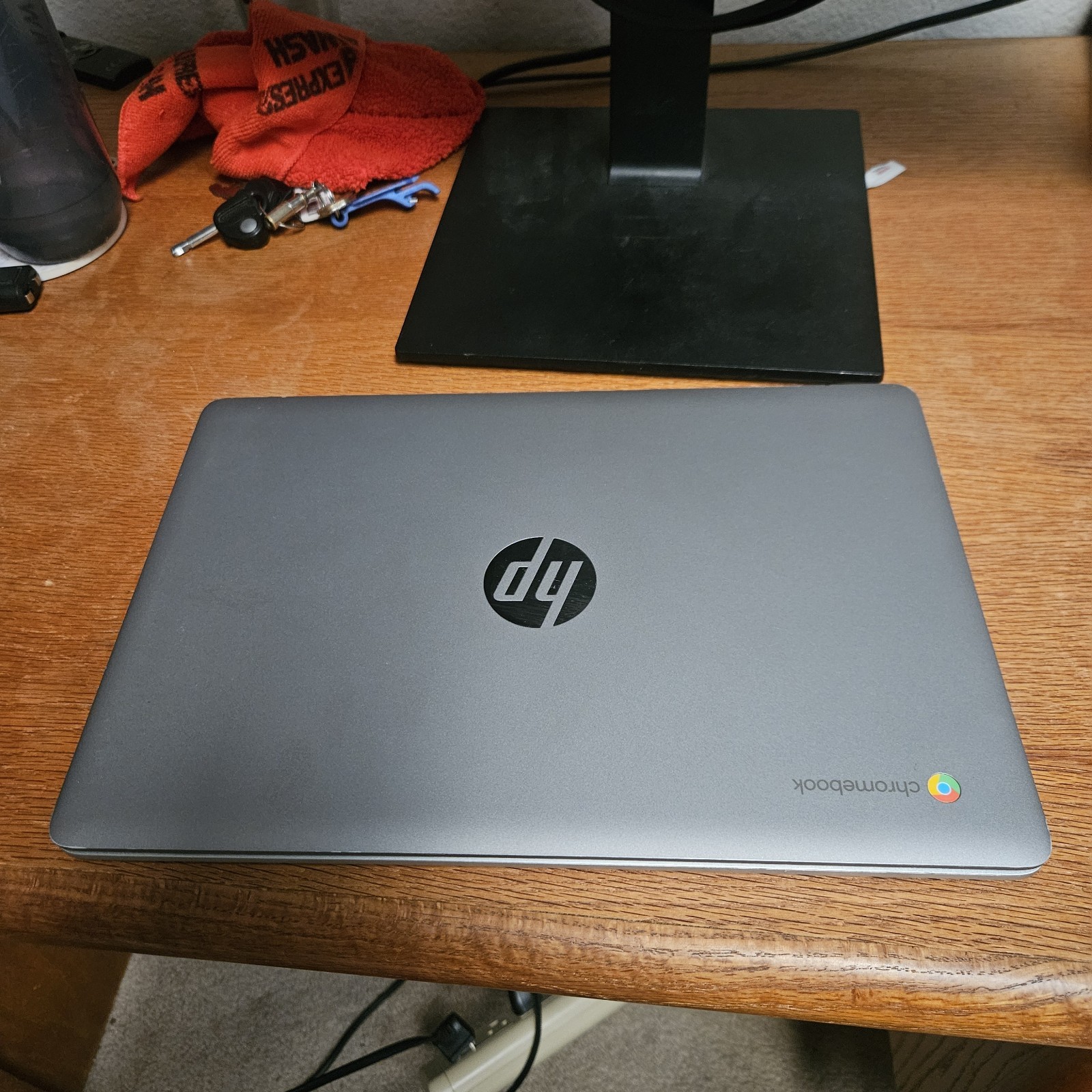 HP Chromebook Laptop Chrome OS Gray Built-in Webcam Wi-Fi Intel Celeron