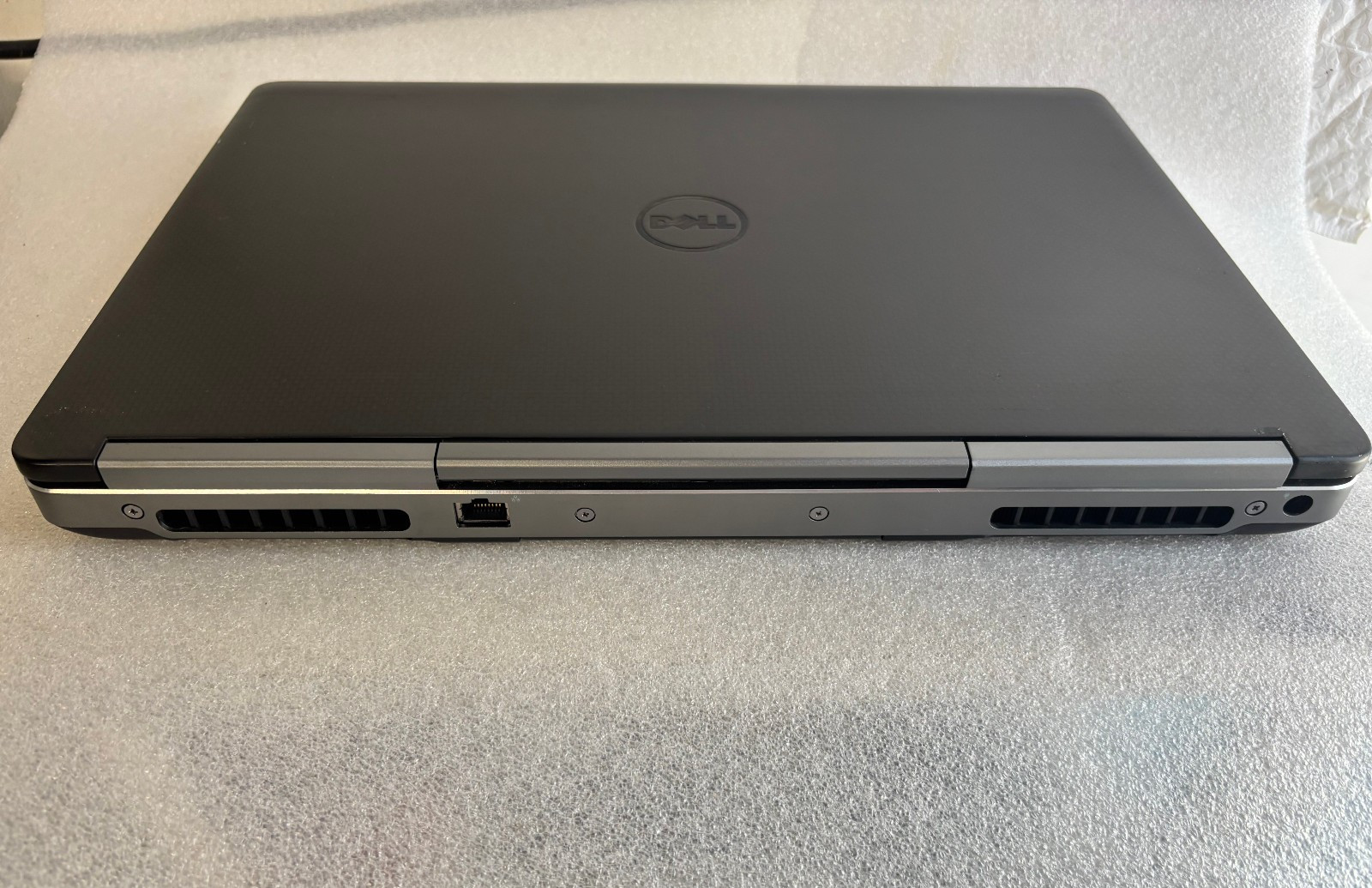 DELL PRECISION 7520 i5-8400H 2.5GHZ RAM 16GB NVME 512GB NVIDIA P3200 BLUETOOTH