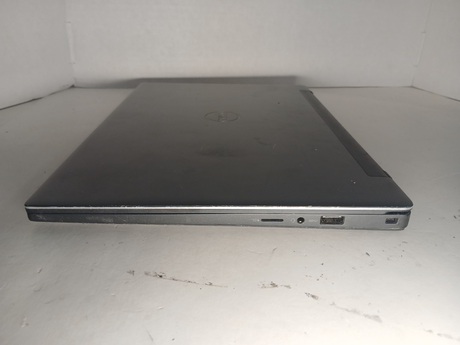 Dell Latitude 7370 m7-6Y75 16GB RAM No SSD/HDD/OS! BAD LCD #97