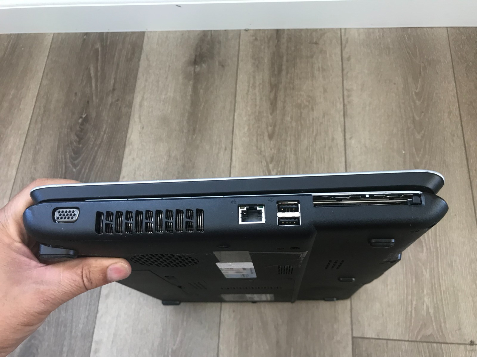 Toshiba Satellite L300D AMD Athlon 64×2 Dual-Core TK-57 1.90GHz 4GB RAM 160GB