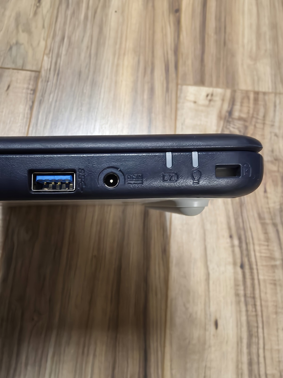 ASUS Chromebook C202S 11.6″ LCD Chrome OS