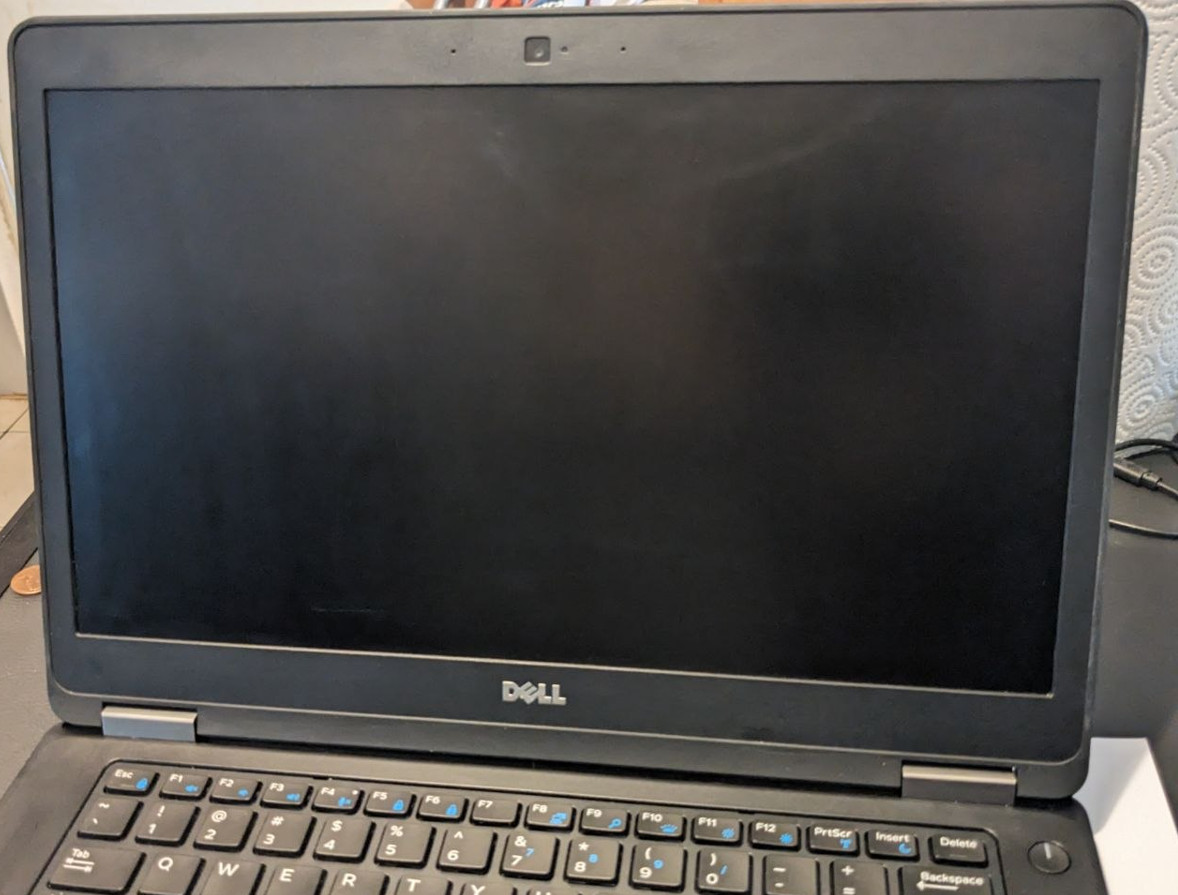 Dell Latitude E5470 14″ i5-6440HQ 2.6GHz 8GB/256GB m2 SSD Wbcm Linux Laptop +AC