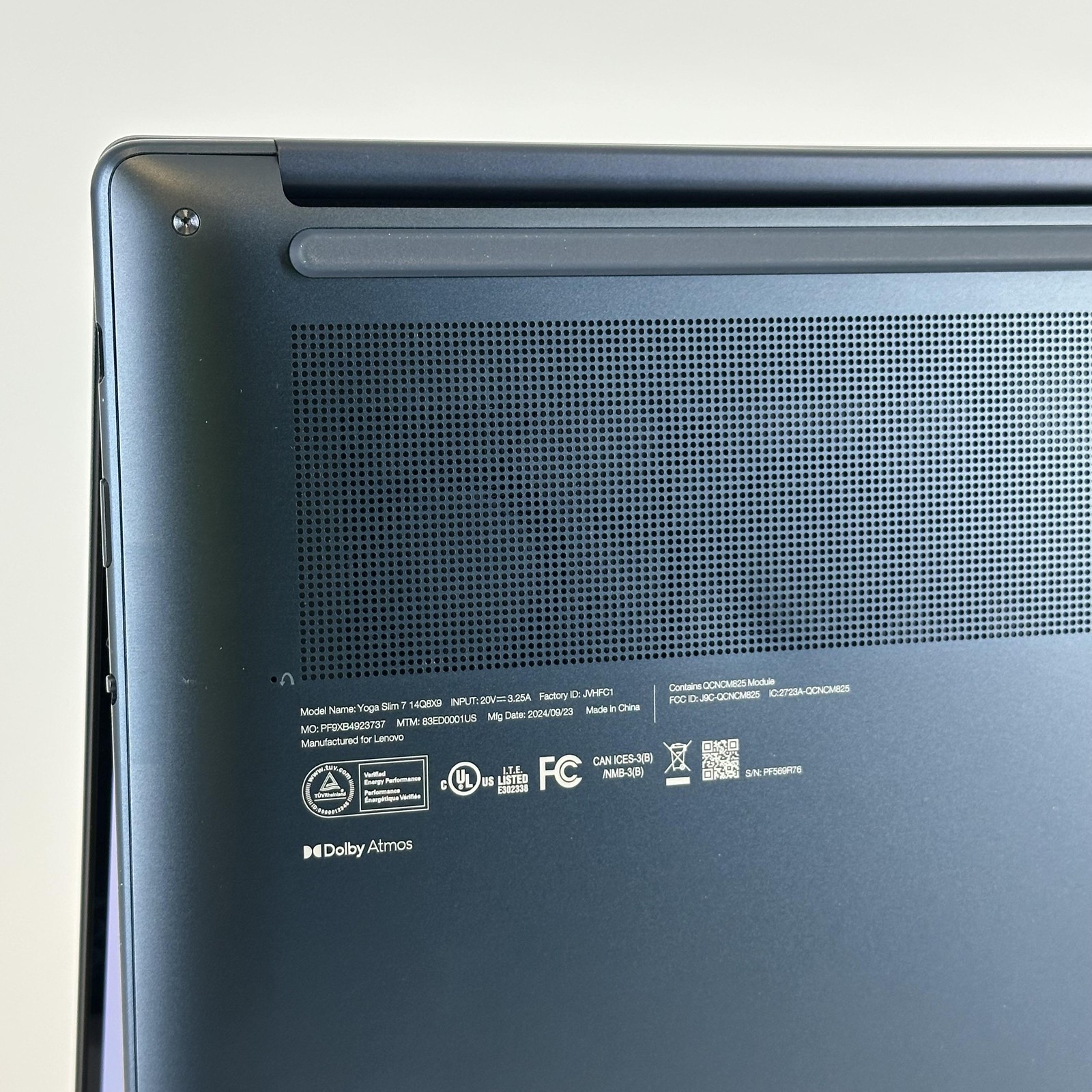 Lenovo Yoga Slim 7x 14.5 Blue QHD+ TOUCH 3.4 GHz X Elite 16GB 512GB SSD Fair