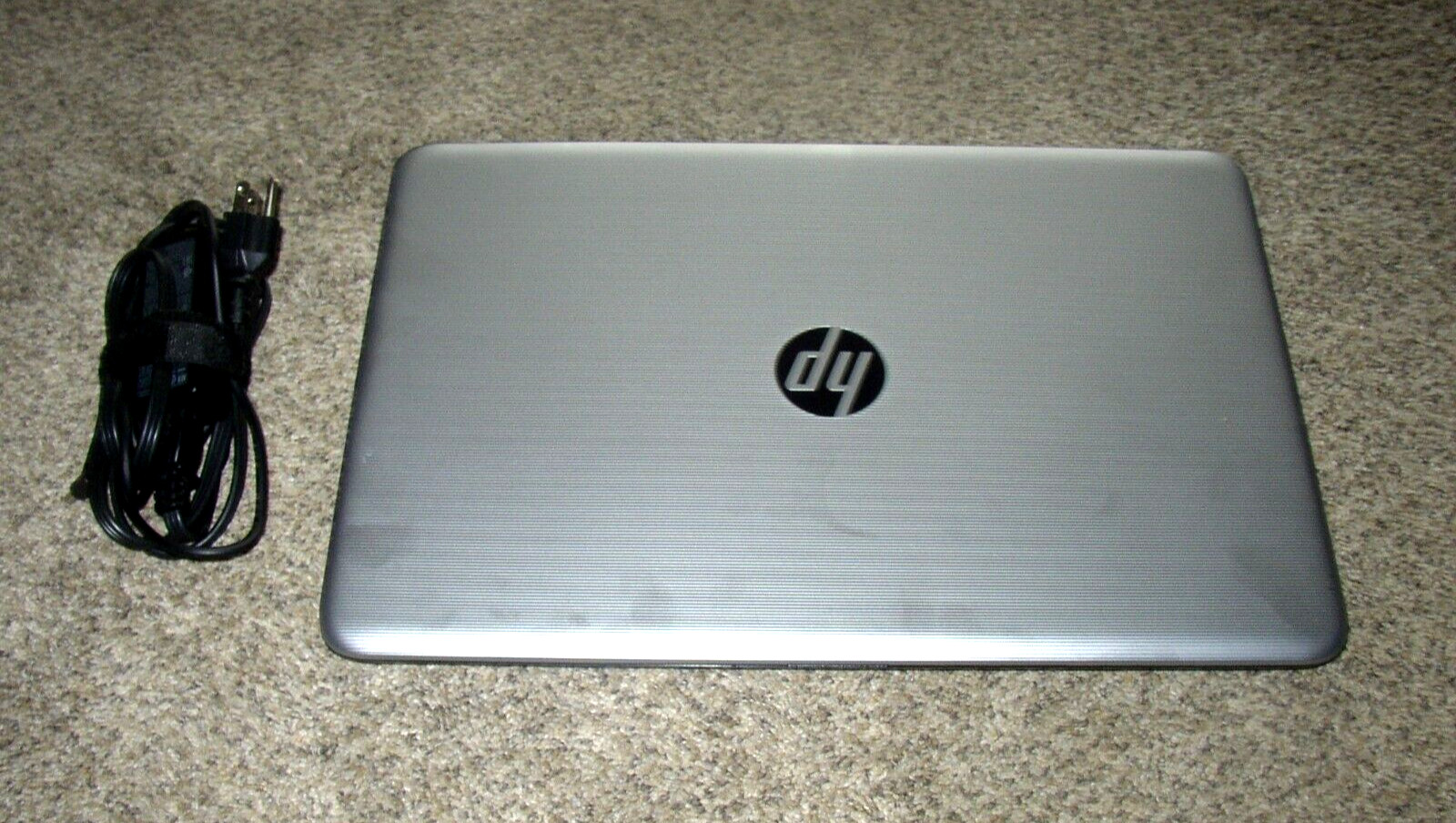 HP 17Z-Y000 17.3″ AMD A9-9410 X 2 2.9GHZ 1TB HD – 8 GB RAM – Windows 10