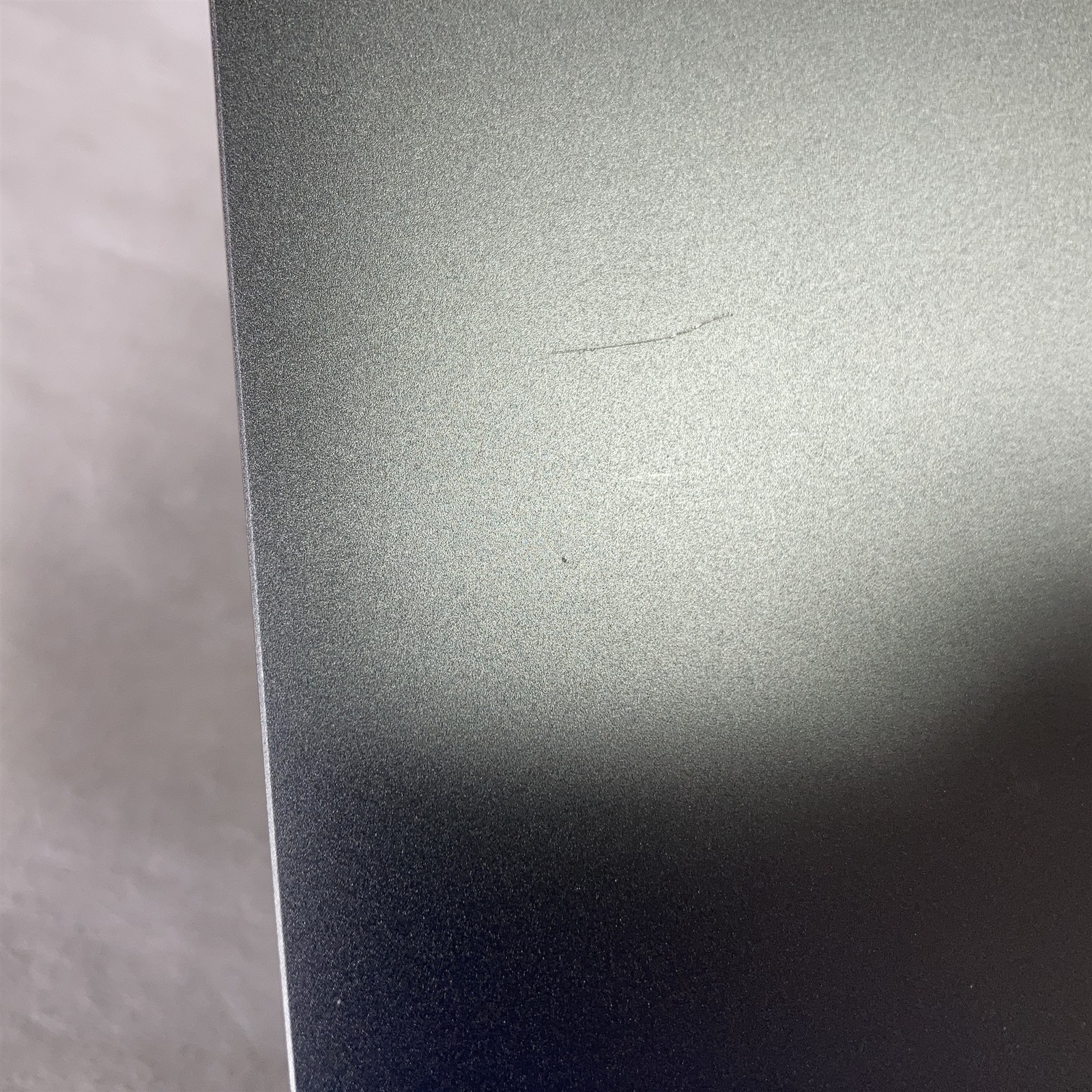 Dell Precision 5560 15.6″ Core i9-11950H 2.6GHz – 64GB – 1TB NVMe SSD – Win 11