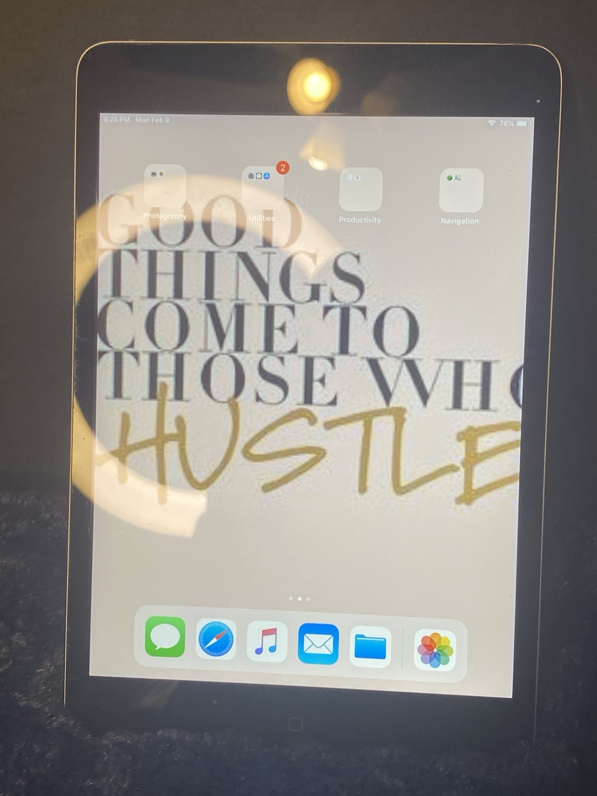 iPad Mini 2 Model Number ME277LL/A Wi-Fi Great Condition Tested Case included