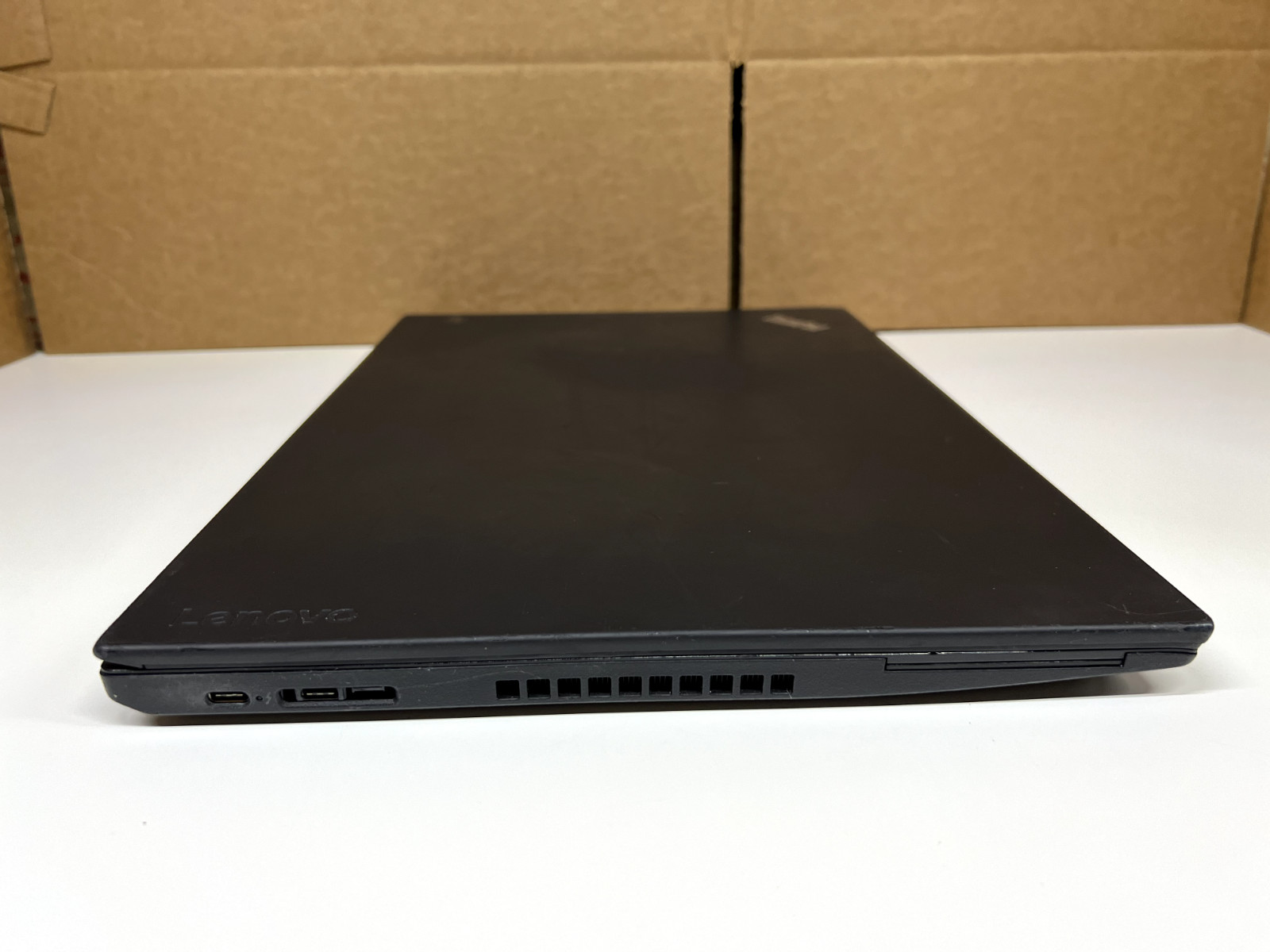 Lenovo ThinkPad Laptop i7-8650U 16GB RAM 476GB SSD Touchscreen Win 10