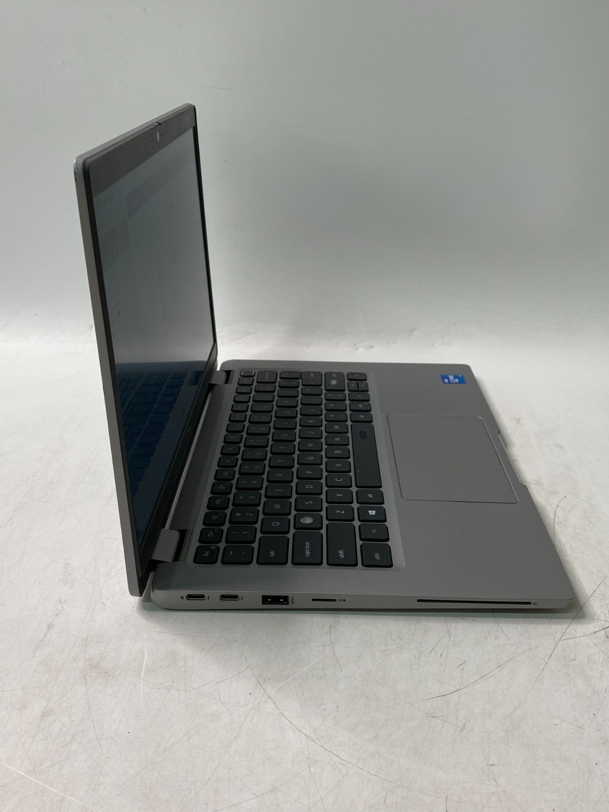 Dell Latitude 5320 17-1185G7 16GB DDR4 No SDD/AC – Heavy Wear/84% Battery PARTS