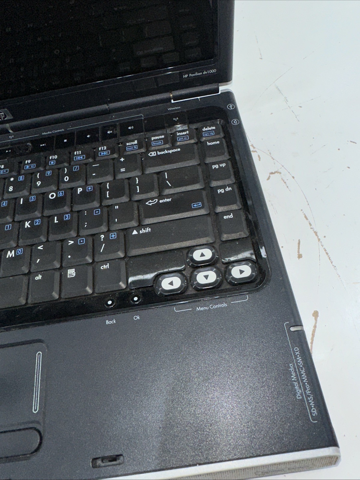 HP Pavilion dv1000 Intel Pentium 512MB RAM 80Gb Hard Drive Untested