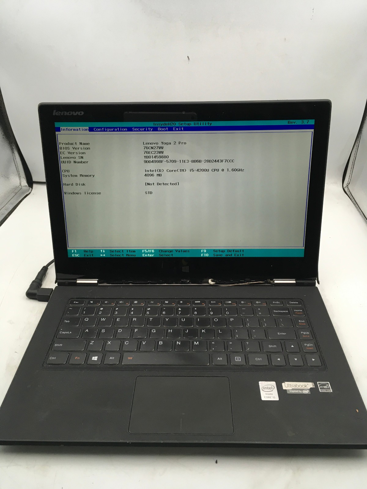 LENOVO YOGA 2 PRO – BOOTS TO BIOS – INTEL I5 4200U – 4GB RAM – NO OS – READ – BB