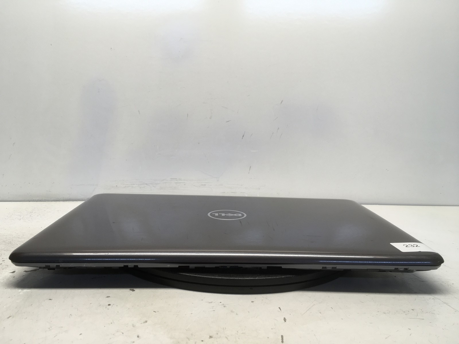 Dell Inspiron 17 5000 Series Intel i5 7th Gen NO RAM NO HDD NO BATT – FOR PARTS